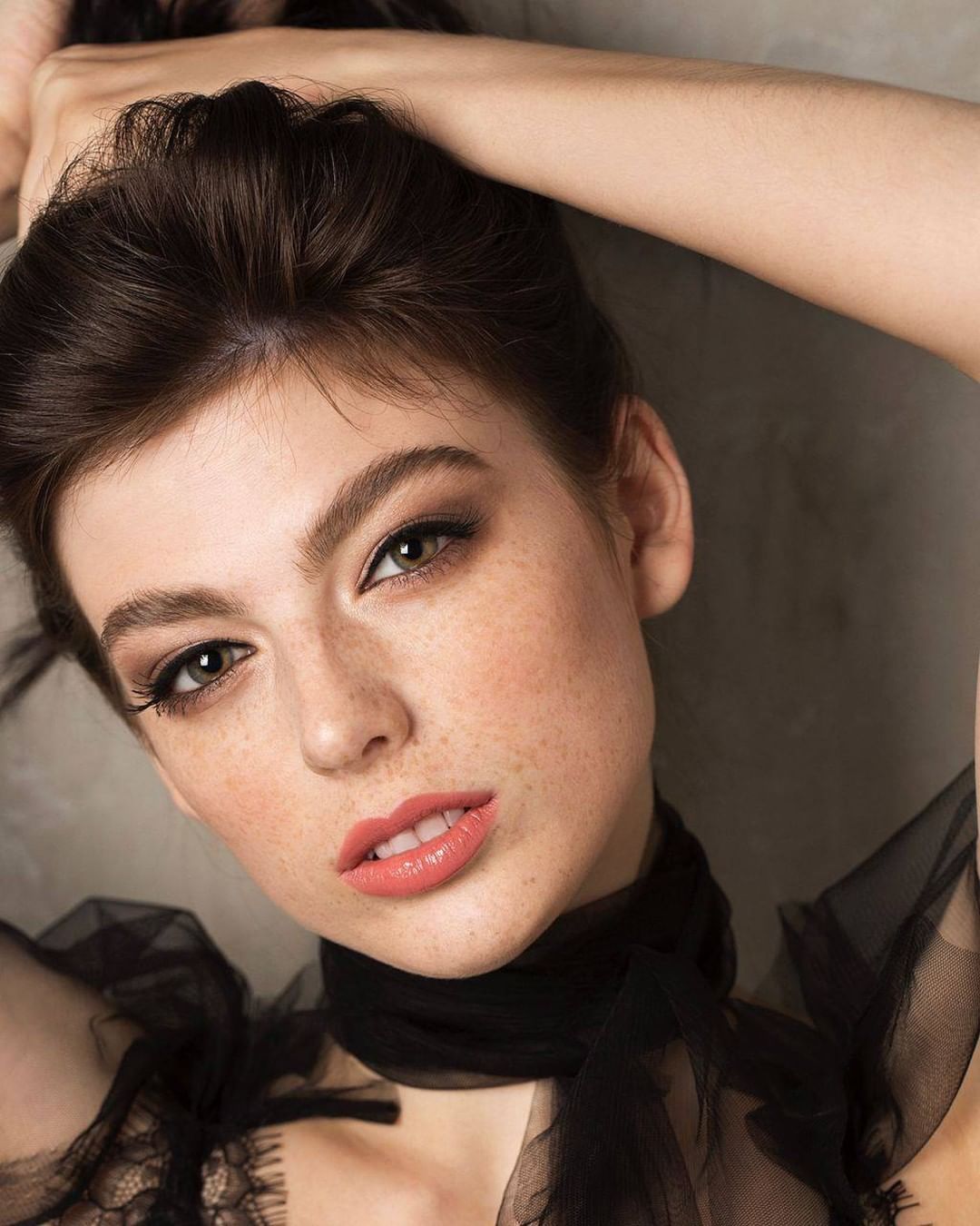 11 Effortlessly Chic Ways to Wear Eyeliner