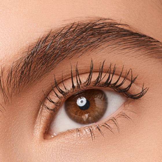 Lash Primer Cabaret Premiere Vivienne Sabo applied to natural lashes in the sexy style  no lash extension