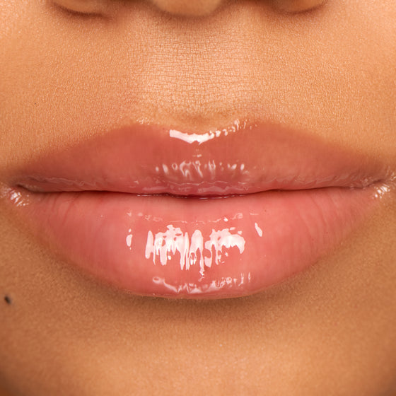 lip gloss Le Grand Volume Vivienne Sabo Glossy Lip moisturizing lips